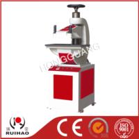 Hydraulic punching machine